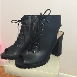 MIX NO. 6 Platform Heels Sz8 BNWOB